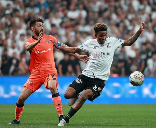 Süper Lig’de Beşiktaş, Medipol Başakşehir’e konuk oluyor! Zorlu maçta ilk 11’ler belli oldu…